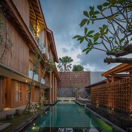 Tekuni 2 Aparthotel Legian  Exterior photo